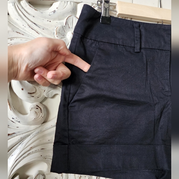 COPY - NY&Co black tailored shorts - Picture 6 of 16